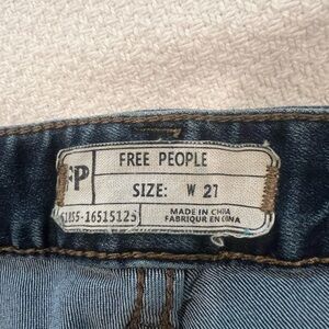 Free People Jeans / size 27